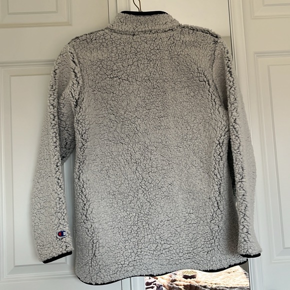 Women’s Champion University of Montana zip up jacket size Small - Picture 7 of 7